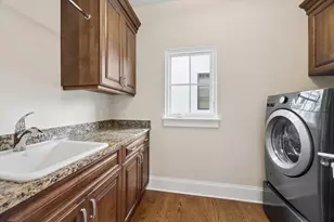 704 S Lincoln St, Hinsdale, IL 60521 - Photo 19
