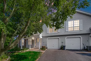 666 Sundance Dr, Bolingbrook, IL 60440 - Photo 1