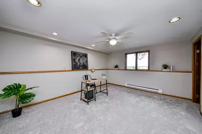 2S557 Bliss Road, Sugar Grove, IL 60554 - Photo 9