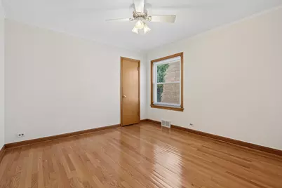 3301 N Newland Avenue, Chicago, IL 60634 - Photo 15