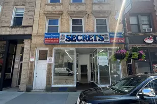 3229 N Clark St, Chicago, IL 60657 - Photo 1