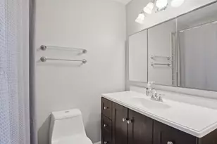 5500 Hillcrest Ln, Lisle, IL 60532 - Photo 15