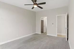 5500 Hillcrest Ln, Lisle, IL 60532 - Photo 9