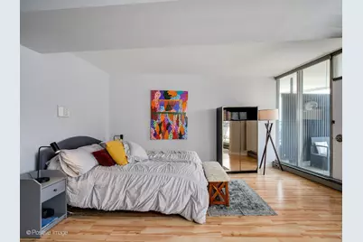 300 N State Street #4610, Chicago, IL 60654 - Photo 9