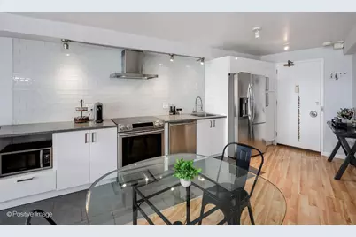 300 N State Street #4610, Chicago, IL 60654 - Photo 5