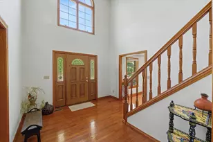 2705 Pine Valley Dr, Champaign, IL 61822 - Photo 5