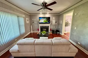 877 John St, Bensenville, IL 60106 - Photo 5