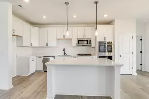 750 Alberta Ave, Oswego, IL 60543 - Photo 15