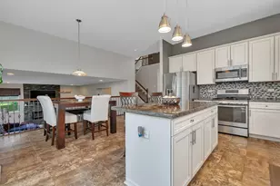1801 Wild Rose Trail, Joliet, IL 60431 - Photo 7