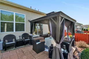 1801 Wild Rose Trail, Joliet, IL 60431 - Photo 35
