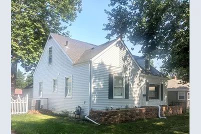 1460 S 6th Avenue, Kankakee, IL 60901 - Photo 3