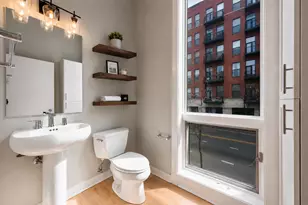 310 N Desplaines St, Chicago, IL 60661 - Photo 15