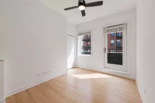 310 N Desplaines St, Chicago, IL 60661 - Photo 21