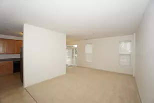 210 Portage Ln, Yorkville, IL 60560 - Photo 3