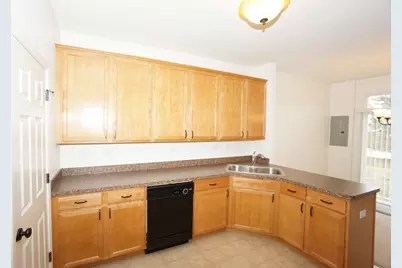 210 Portage Lane #D, Yorkville, IL 60560 - Photo 7