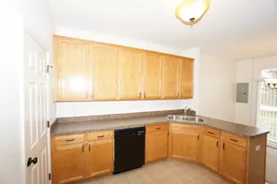 210 Portage Ln, Yorkville, IL 60560 - Photo 7