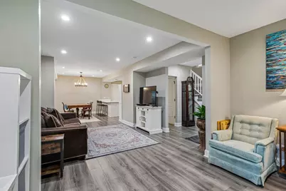 743 S Lombard Avenue, Oak Park, IL 60304 - Photo 5