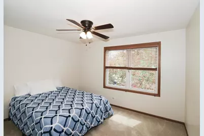 1324 Nantucket Court, Carol Stream, IL 60188 - Photo 19