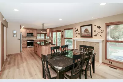 1324 Nantucket Court, Carol Stream, IL 60188 - Photo 11