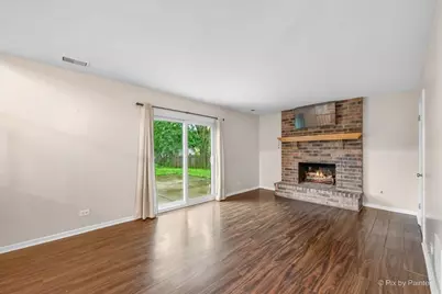 1487 Castlewood Drive, Wheaton, IL 60189 - Photo 9