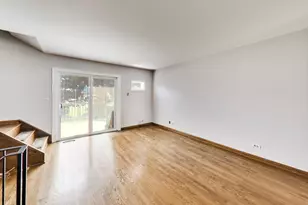 254 Peppertree Ln, Aurora, IL 60504 - Photo 5