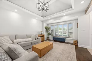 5755 S Nashville Ave, Chicago, IL 60638 - Photo 9