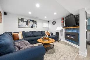 5755 S Nashville Ave, Chicago, IL 60638 - Photo 21