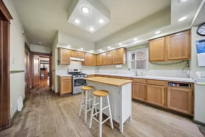1906 S 58th Avenue, Cicero, IL 60804 - Photo 9