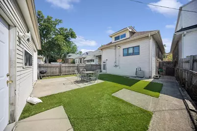1906 S 58th Avenue, Cicero, IL 60804 - Photo 27