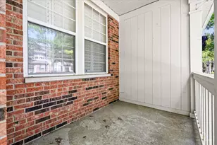 642 W Moreland Ave, Addison, IL 60101 - Photo 3