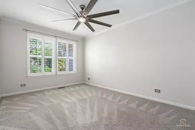 642 W Moreland Avenue, Addison, IL 60101 - Photo 23