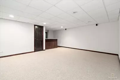 642 W Moreland Avenue, Addison, IL 60101 - Photo 25