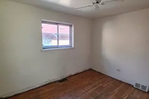 423 W 96th Pl, Chicago, IL 60628 - Photo 9