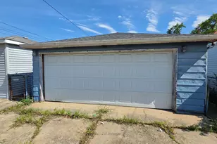 423 W 96th Pl, Chicago, IL 60628 - Photo 5