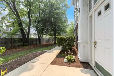 3275 Stratford Court #2-C, Lake Bluff, IL 60044 - Photo 5