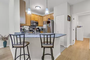 3275 Stratford Ct, Lake Bluff, IL 60044 - Photo 11