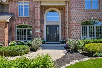 1N431 Peachtree Lane, Winfield, IL 60190 - Photo 3