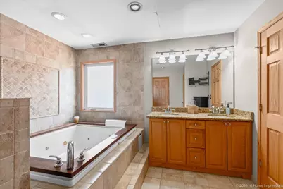9832 Rutherford Avenue, Oak Lawn, IL 60453 - Photo 13