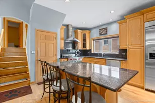 9832 Rutherford Ave, Oak Lawn, IL 60453 - Photo 9