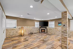 9832 Rutherford Ave, Oak Lawn, IL 60453 - Photo 15