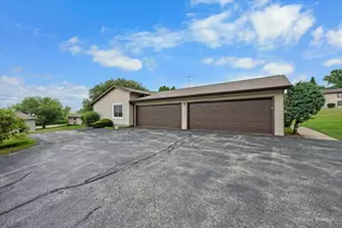 5202 Winslow Cir, McHenry, IL 60050 - Photo 23