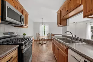 1497 Woodcutter Ln, Wheaton, IL 60189 - Photo 23