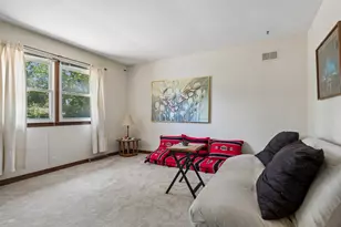 3701 Keenan Ln, Glenview, IL 60026 - Photo 17