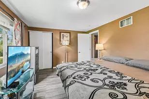 433 Salem Square, Bolingbrook, IL 60440 - Photo 11
