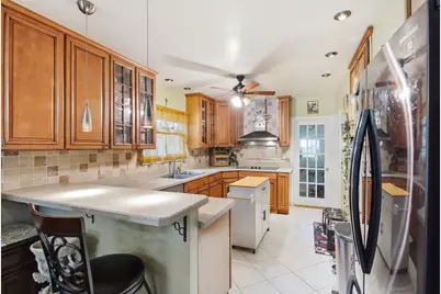 937 Elsie Avenue, Gurnee, IL 60031 - Photo 7