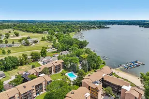 460 N Main St, Wauconda, IL 60084 - Photo 41