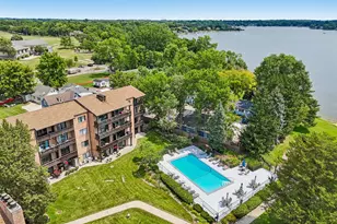 460 N Main St, Wauconda, IL 60084 - Photo 43