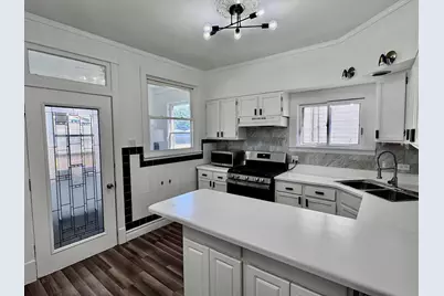 2047 N Lavergne Avenue #1, Chicago, IL 60639 - Photo 11