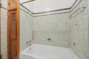 1515 W Granville Ave, Chicago, IL 60660 - Photo 15