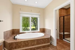 6117 Whitetail Ridge Dr, Yorkville, IL 60560 - Photo 37